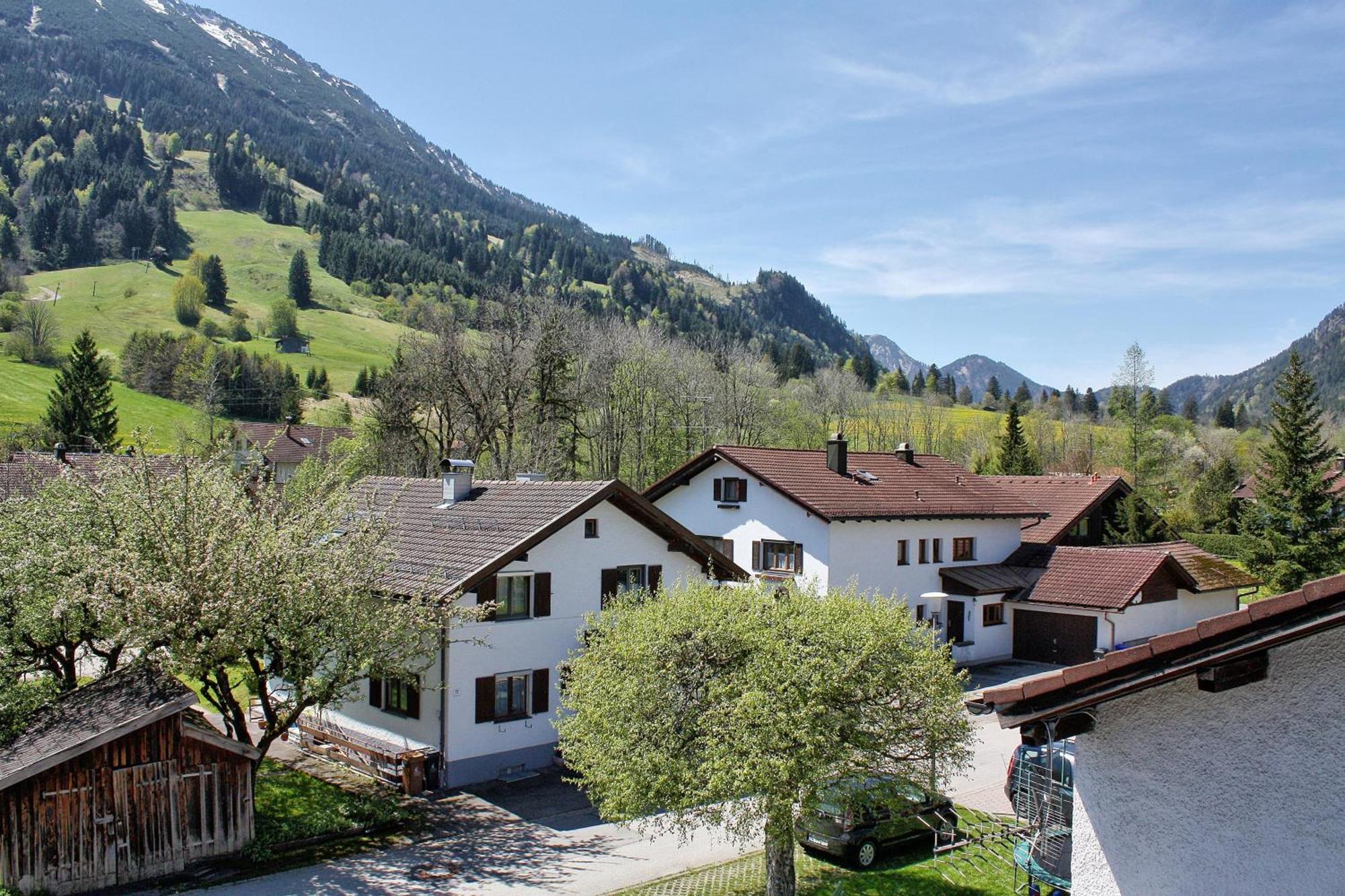 Haus Bergland Inkl Koenigscard Mit Kostenlosen Bergbahnen Und 3H Skipass Pfronten Exterior photo